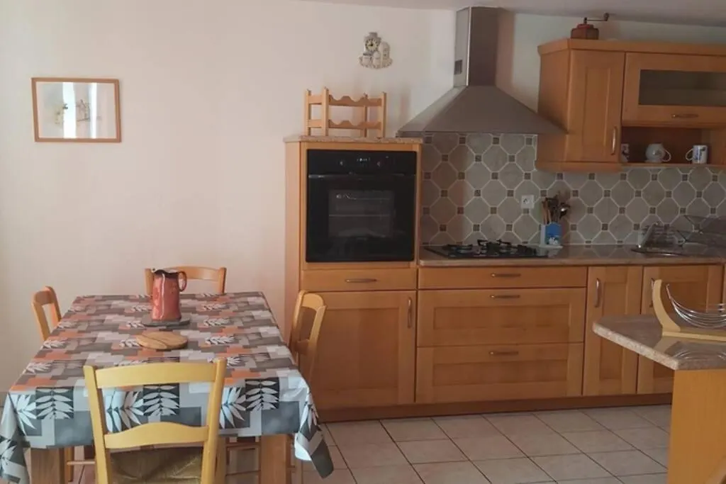 Gite De L'Auge Fleurie Laniscat Holiday home